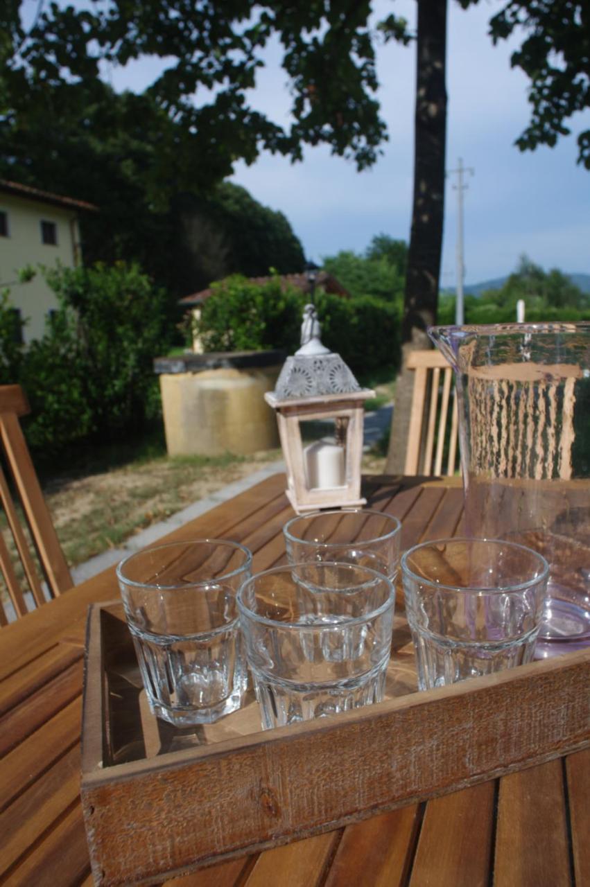 Casale La Fata -Tipico Toscano Immerso Nelle Colline Tra Lucca E Versilia, 6 Appartamenti Indipendenti Camaiore Exterior photo