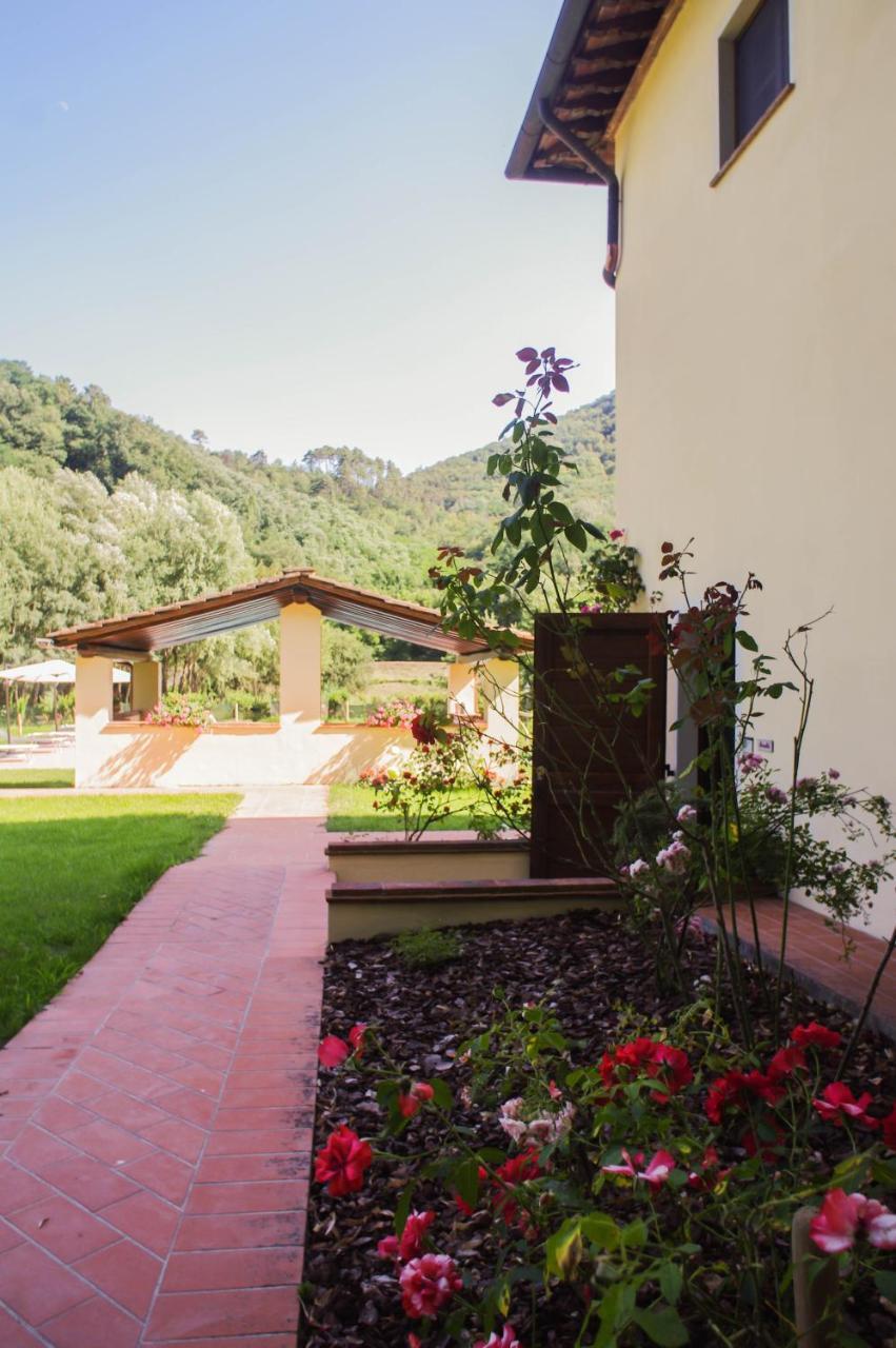 Casale La Fata -Tipico Toscano Immerso Nelle Colline Tra Lucca E Versilia, 6 Appartamenti Indipendenti Camaiore Exterior photo