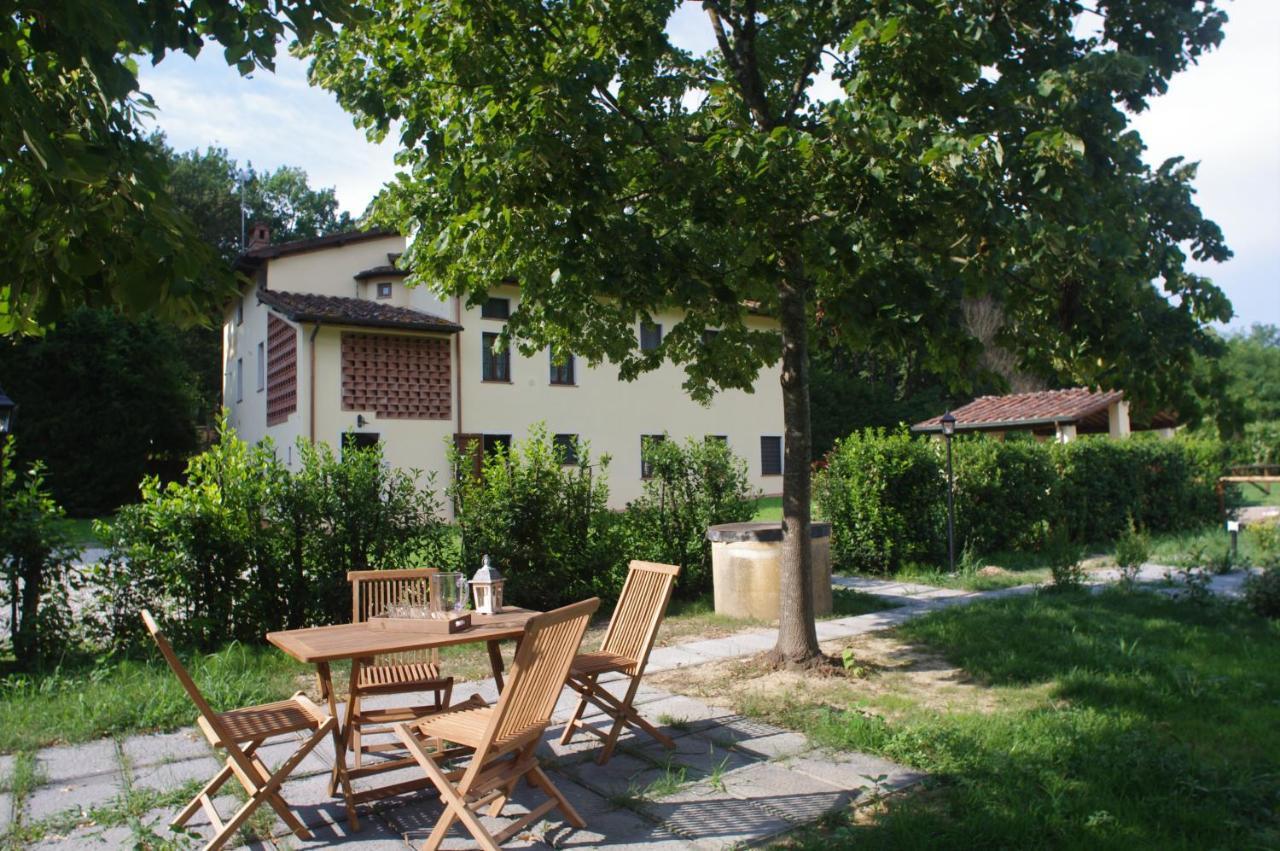 Casale La Fata -Tipico Toscano Immerso Nelle Colline Tra Lucca E Versilia, 6 Appartamenti Indipendenti Camaiore Exterior photo
