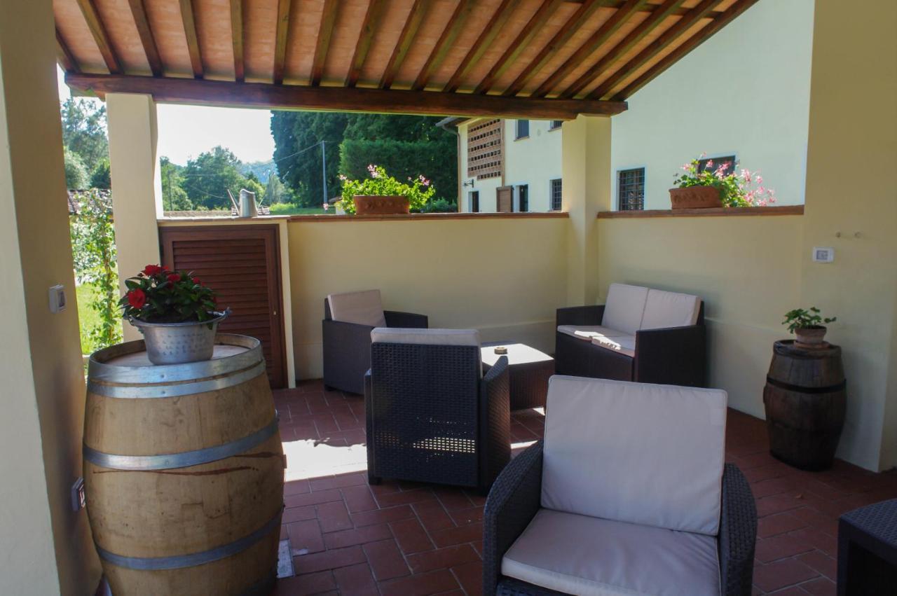 Casale La Fata -Tipico Toscano Immerso Nelle Colline Tra Lucca E Versilia, 6 Appartamenti Indipendenti Camaiore Exterior photo
